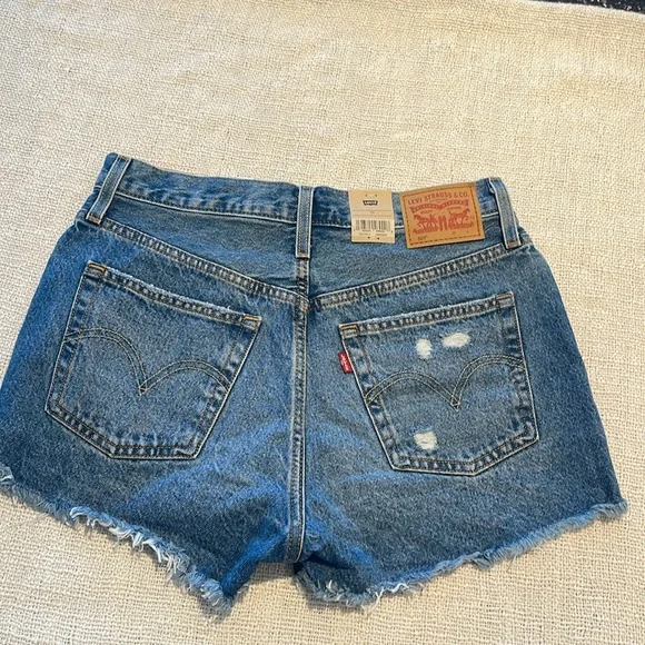 501 High Rise Short - Fitted through the hip and thigh (29) 🔥🎁😍 - Picture 7 of 14